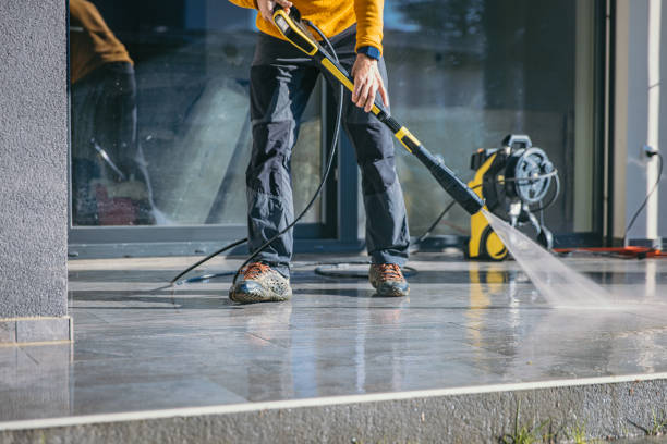 Best House Exterior Washing  in Uniontown, OH
