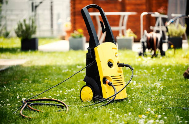 Best Building Exterior Washing  in Uniontown, OH